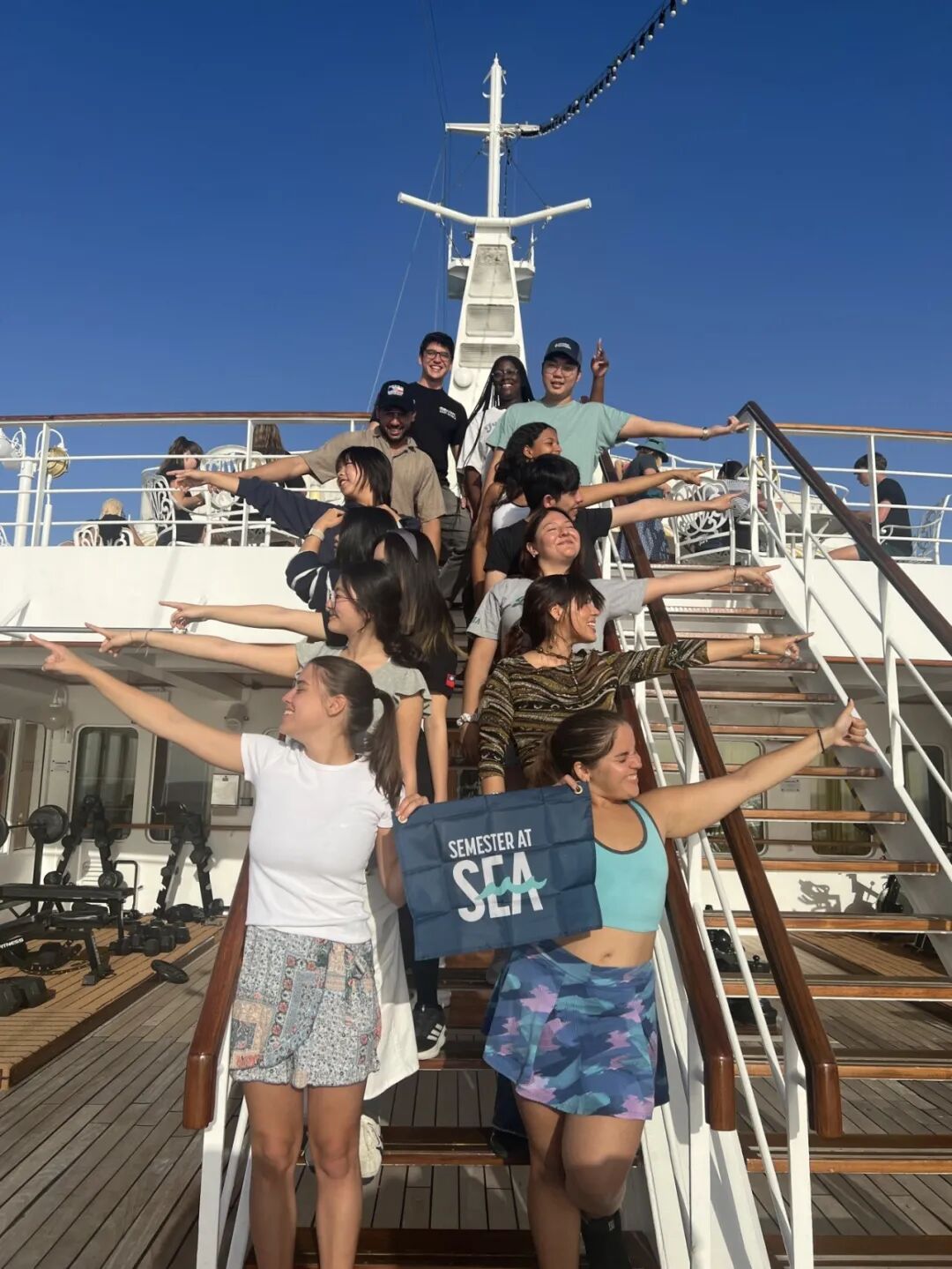 image_6.jpg image_6.jpg