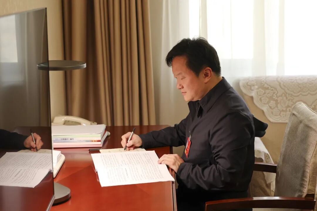 image_3.jpg image_3.jpg